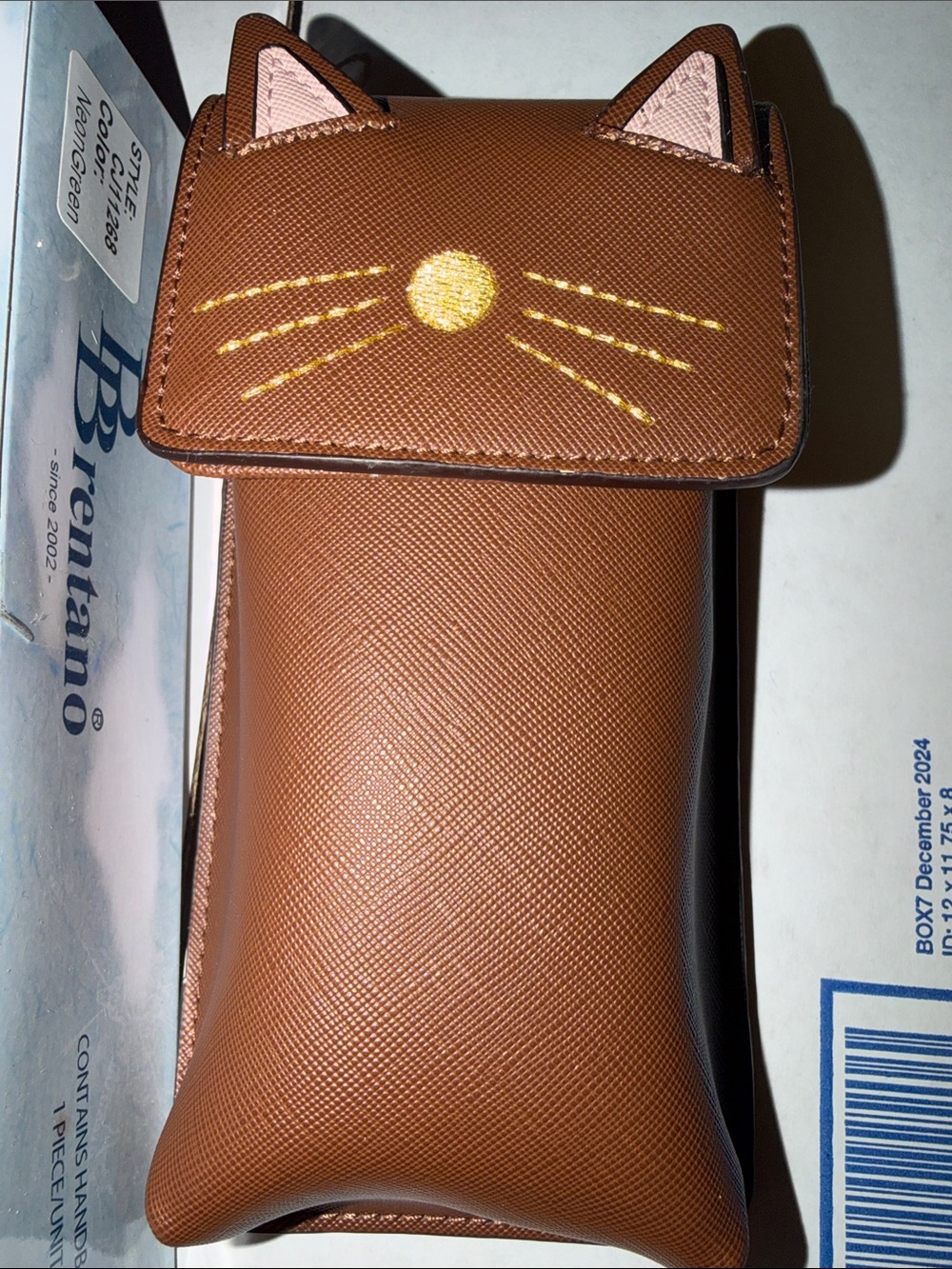 Brentano Brown Cat Accent Crossbody Pouch